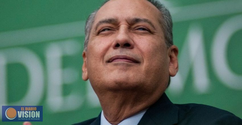 Renuncia Manlio Fabio Beltrones a la dirigencia nacional del PRI