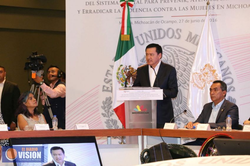 Alerta de Género, oportunidad para atender violencia contra las mujeres: Silvano Aureoles