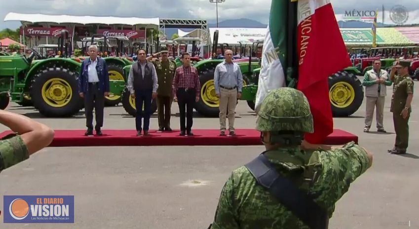  El Presidente Peña Nieto, le cumple a los michoacanos: SAC