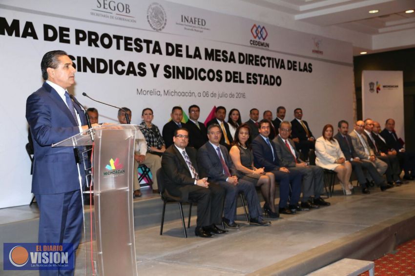 Desde Michoacán se fortalecerá la política de mejora regulatoria