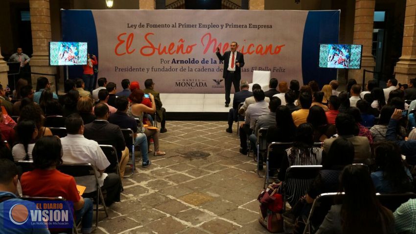 El sueño mexicano, presentan conferencia motivacional 