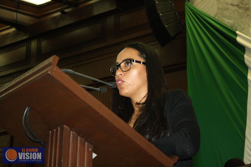 Robo de identidad es ahora un delito: Mary Carmen Bernal 