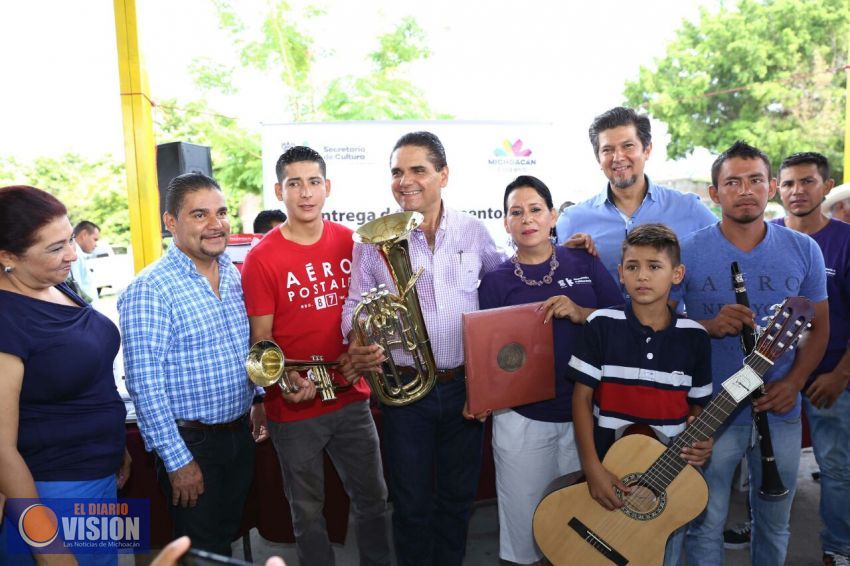 Con compromiso y participación ciudadana cambiará el rostro en todo Parácuaro: Gobernador