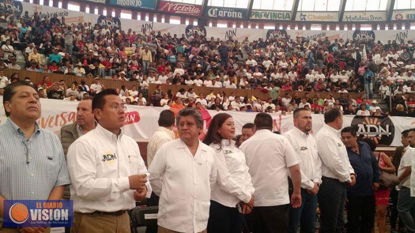 Carlos Torres Piña, es la mejor propuesta al Senado: Erick Juarez