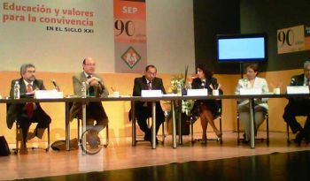 Educación en valores, para una sociedad más justa y humana: Graciela Andrade