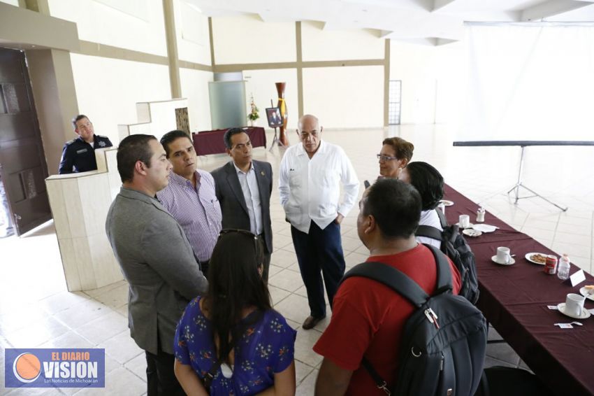 Reitera Silvano Aureoles disposición a establecer mesa de trabajo con la CNTE