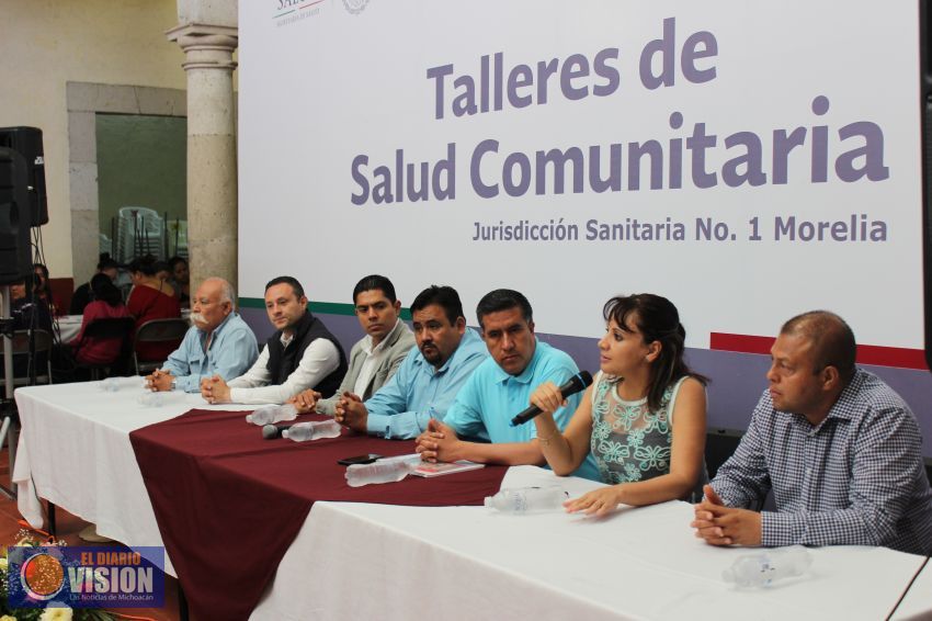 Afiliados al taller Salud Comunitaria, quedan protegidos de mil 663 enfermedades