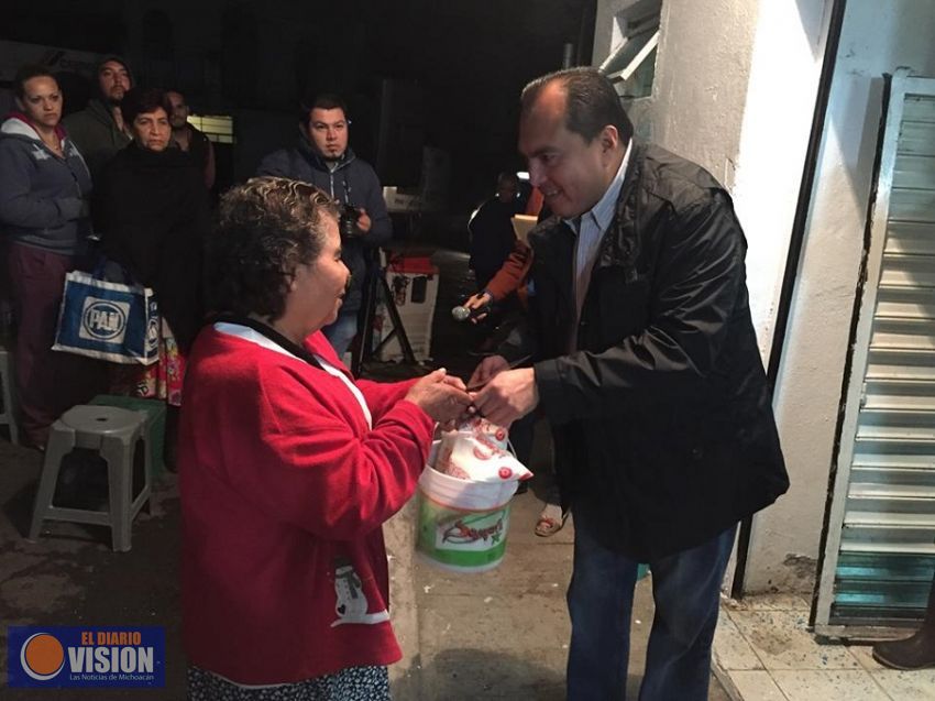 Entregan nuevas tarjetas a beneficiarios Liconsa de Morelia y Santa Ana Maya 