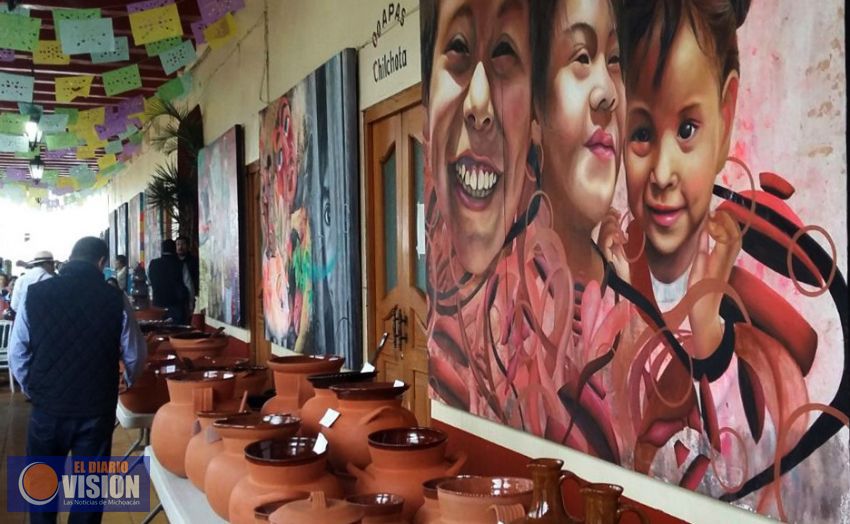 Los artesanos, son la parte  esencial de la feria: Mario Silva 