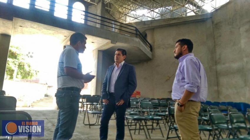 Apoya Ernesto Núñez para construcción de templo de Morelia