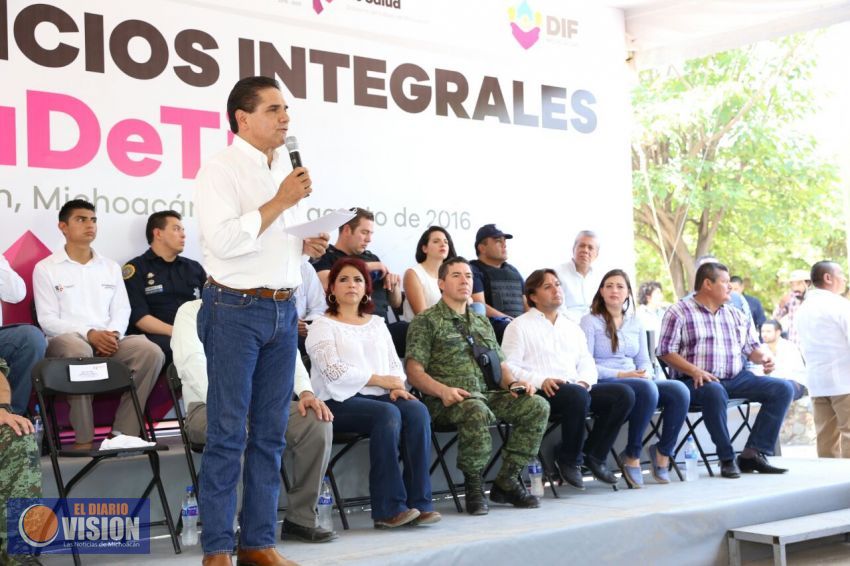 Pajacuarán cuenta con mi respaldo: Gobernador