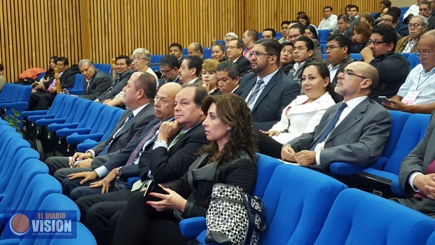 Funcionarios del IEM participaron en el foro Primer Escenario de la Distritación Local y Federal  