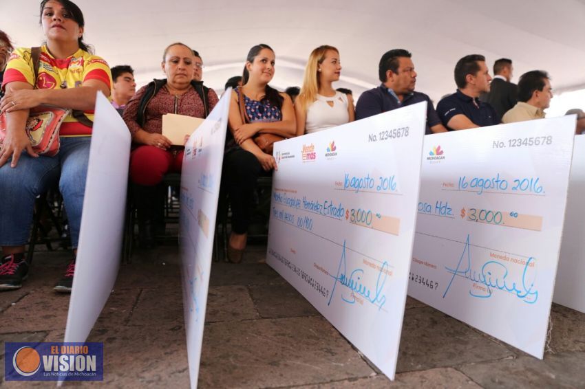 Arranca Gobernador Programa Vende más, apoyos para pequeños negocios