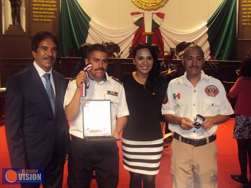   Mary Carmen Bernal convoca a retomar valores cívico morales de la Junta Nacional Americana 