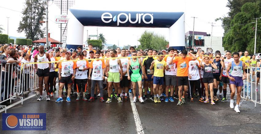 Exitosa la carrera atlética  13ª de Radiorama en Uruapan 