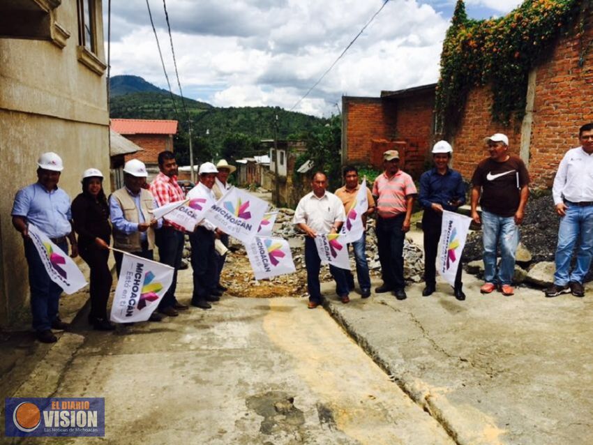 Cheranástico amplía su red de alcantarillado