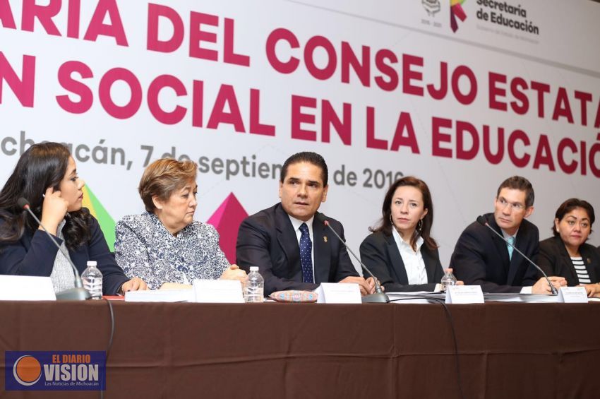 Avanza Michoacán hacia la calidad educativa: Silvano Aureoles