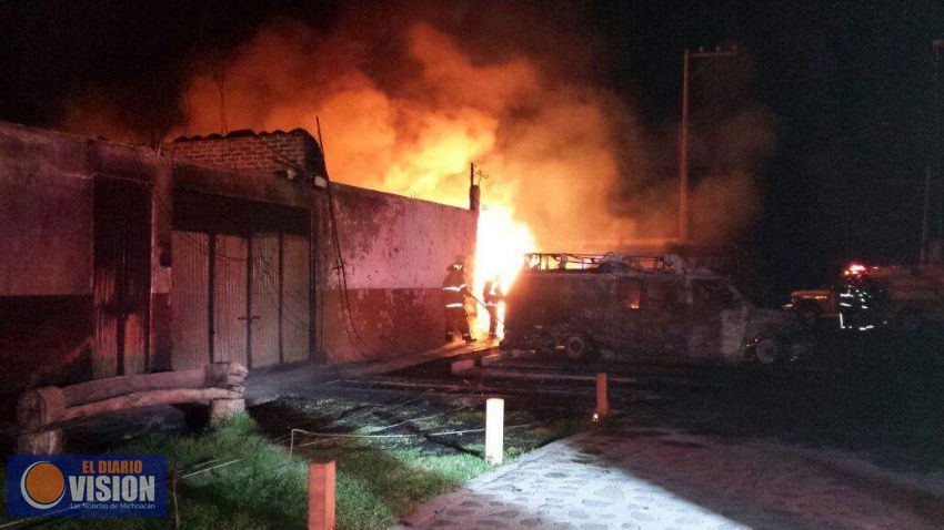  Incendio en instalaciones de Protección Civil Municipal de Cuitzeo.