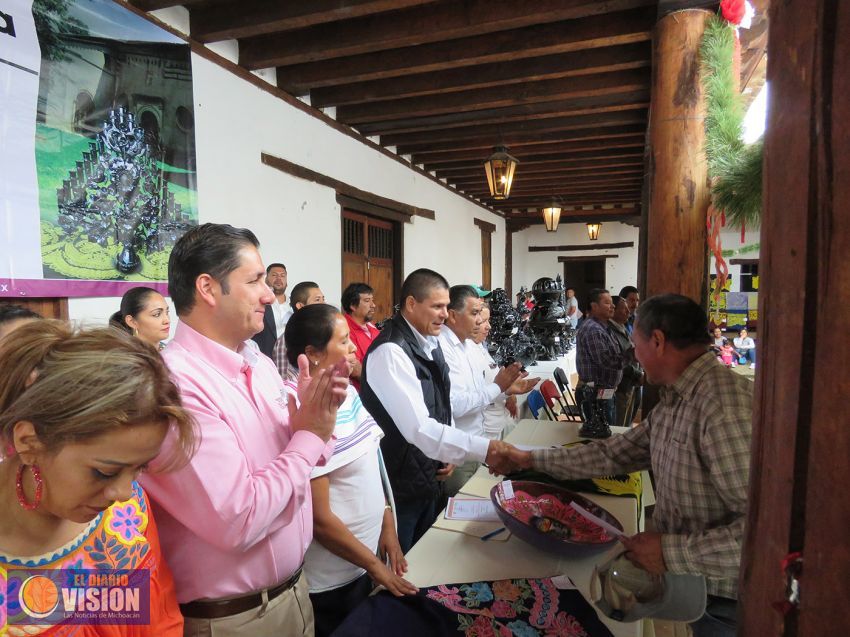 Premia IAM a artífices de Santa Fe de la Laguna