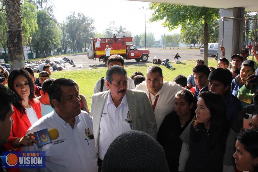 Aclaran dudas a paristas sobre la nueva convocatoria para Bachillerato y posibilidad  de otra
