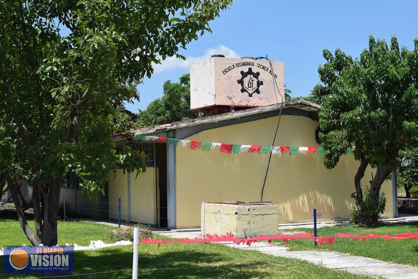 Rehabilitará IIFEEM planteles educativos de Tanhuato