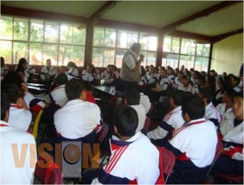 Implementa la SSP taller sobre “Prevención Integral del Delito” en Tacámbaro