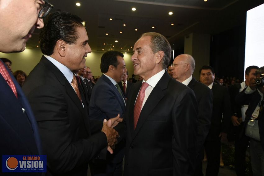 Silvano Aureoles, invitado especial al informe del Gobernador de SLP