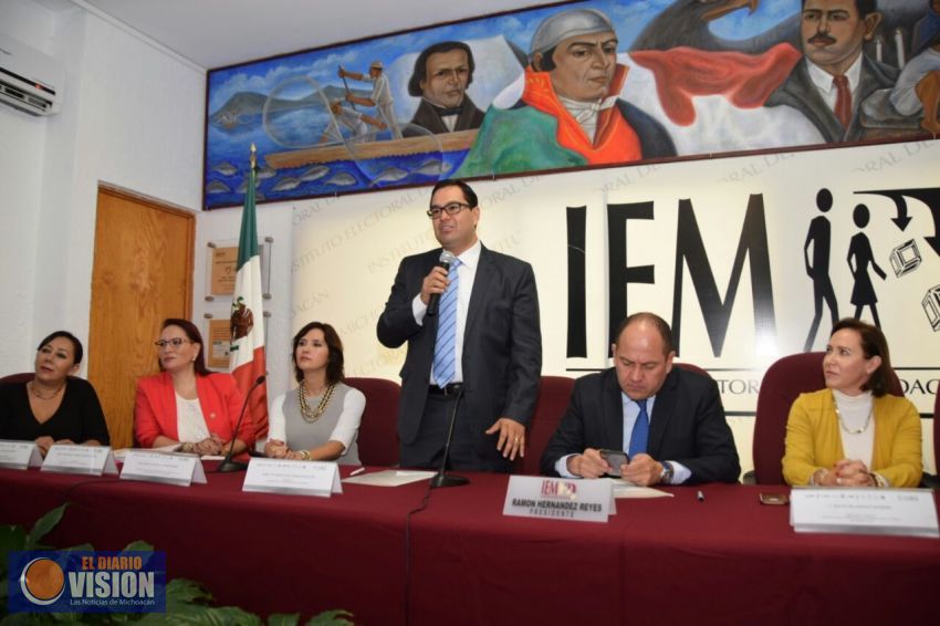 Firma CEDH convenio con IEM y el DIF Estatal