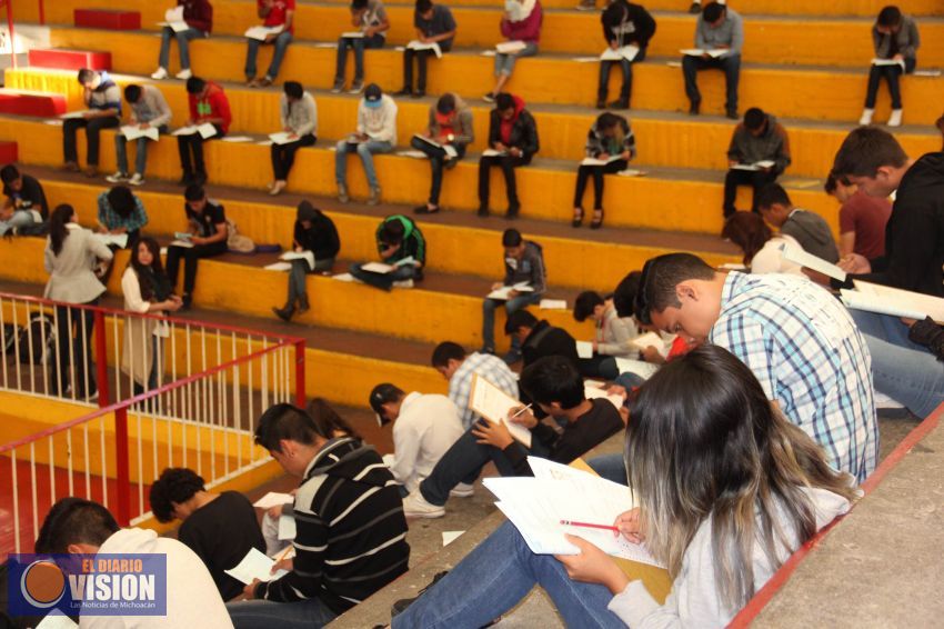 Sin contratiempos, aplicación del examen de ingreso al Bachillerato Nicolaita