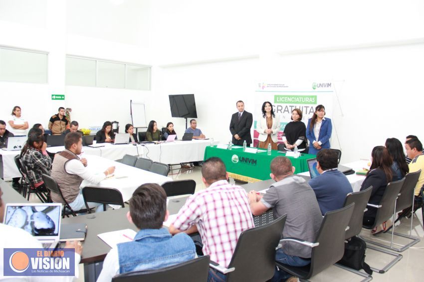 Capacita Univim a asesores de las UVEUs