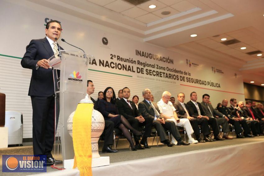 Hacer frente único para blindar límites en estados de Occidente: Silvano Aureoles 