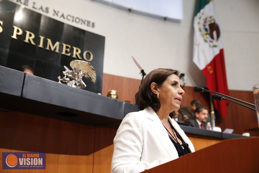 Llama Cocoa Calderón a invertir de manera prioritaria en los pequeños productores.