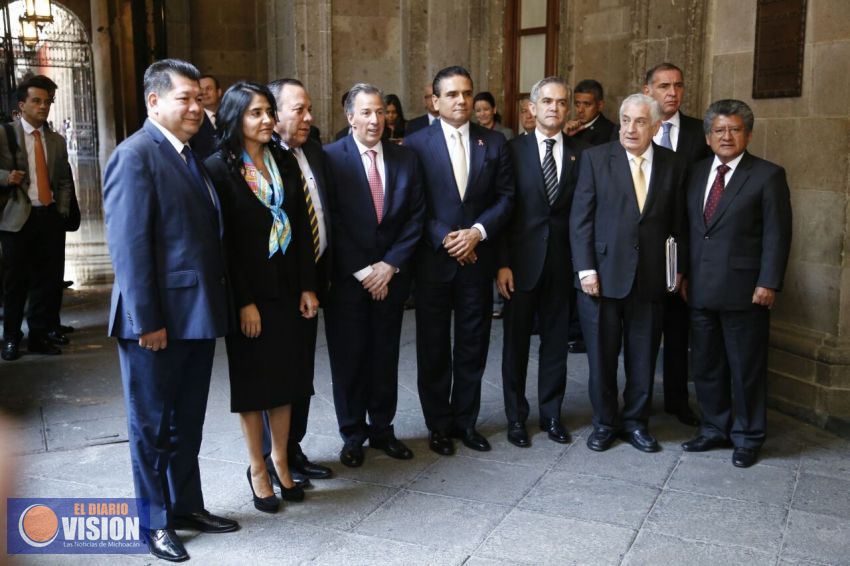 Logran Silvano Aureoles y Gobernadores del PRD comisión en SHCP para revisar presupuesto 