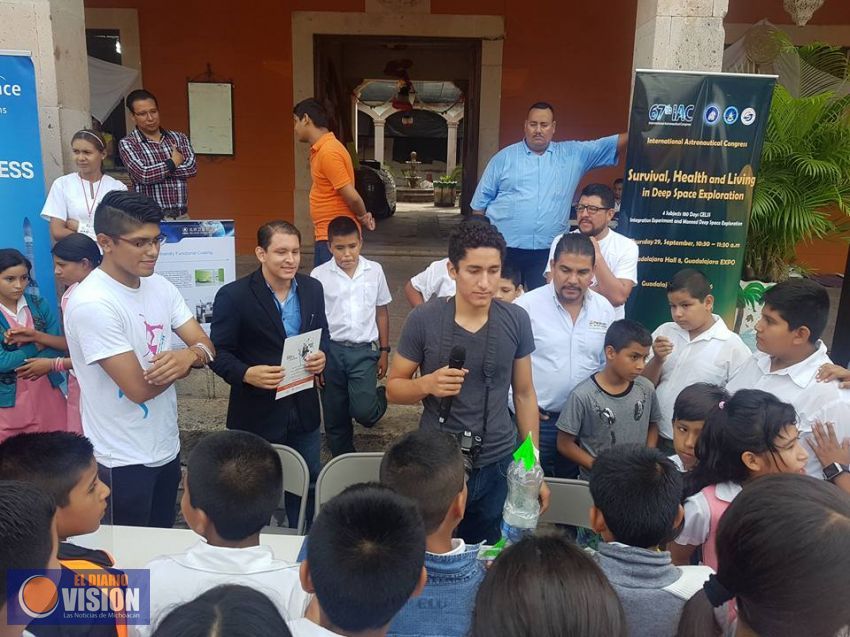 Realizan talleres por la Semana Nacional del Espacio 2016 en Parácuaro 