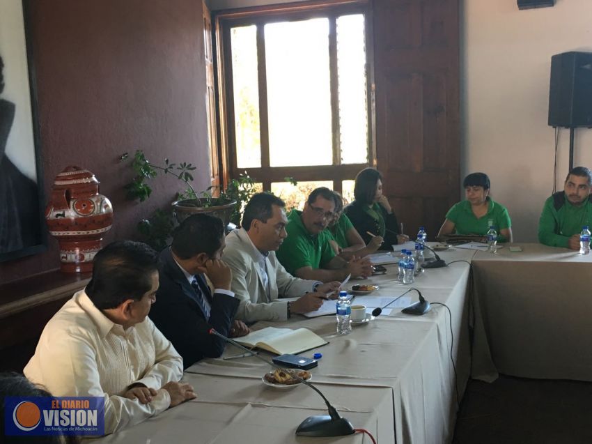 Se reúne Adrián López Solís con la dirigencia del STASPE