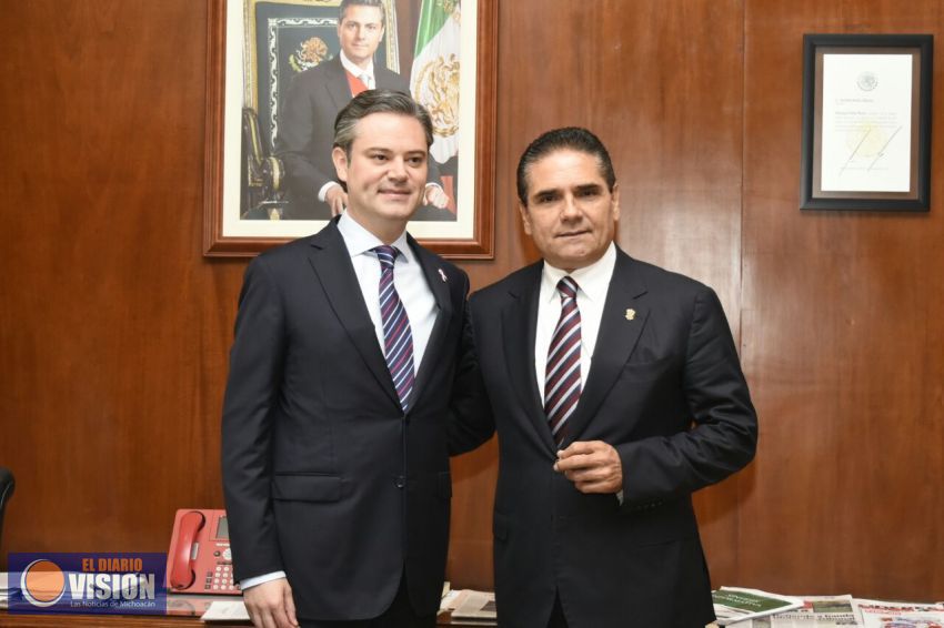 Continúa Silvano Aureoles gestiones para la calidad educativa en Michoacán