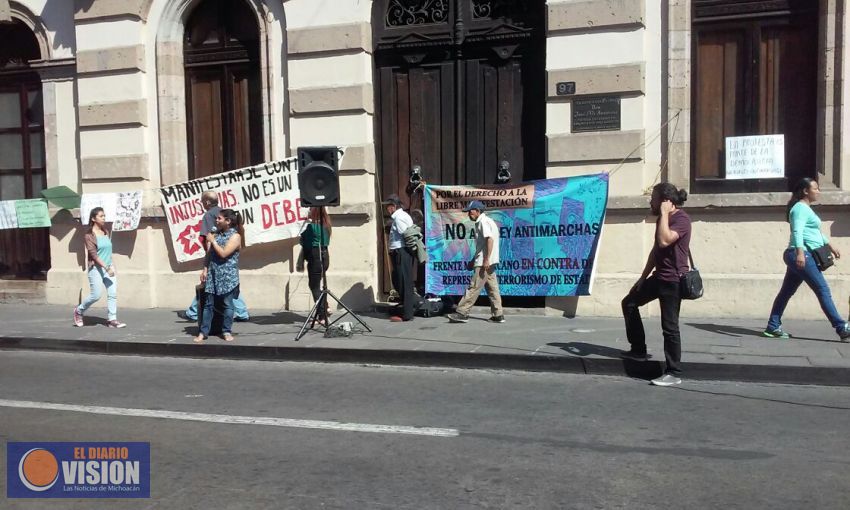 Organizaciones sociales en contra de la ley antimarchas.