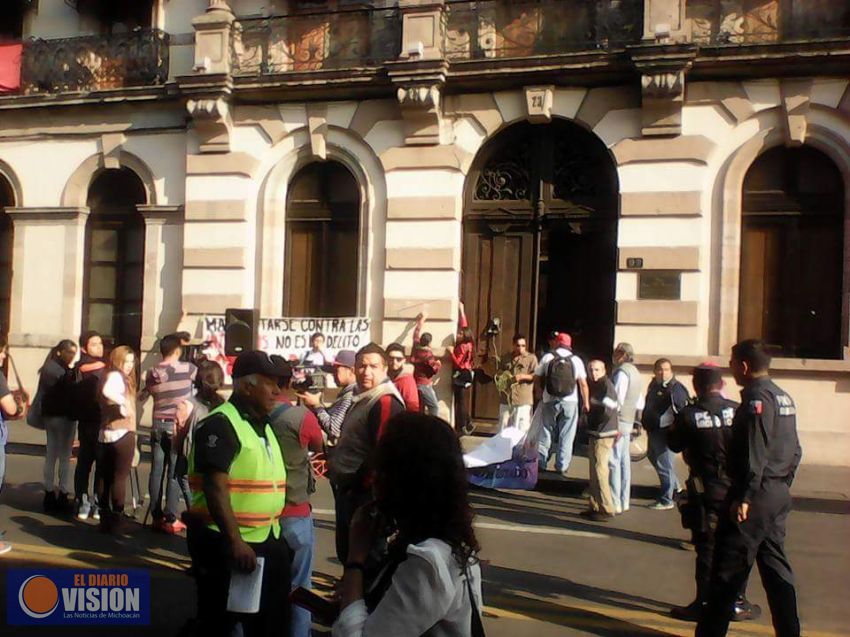  Toman Congreso del Estado, protestan contra Ley Antimarchas