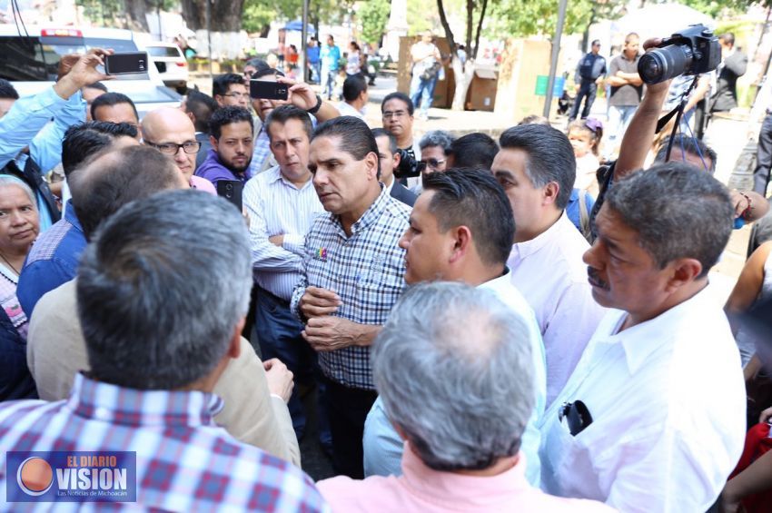 Agradecen aguacateros a Gobernador disposición para resolver problemática 