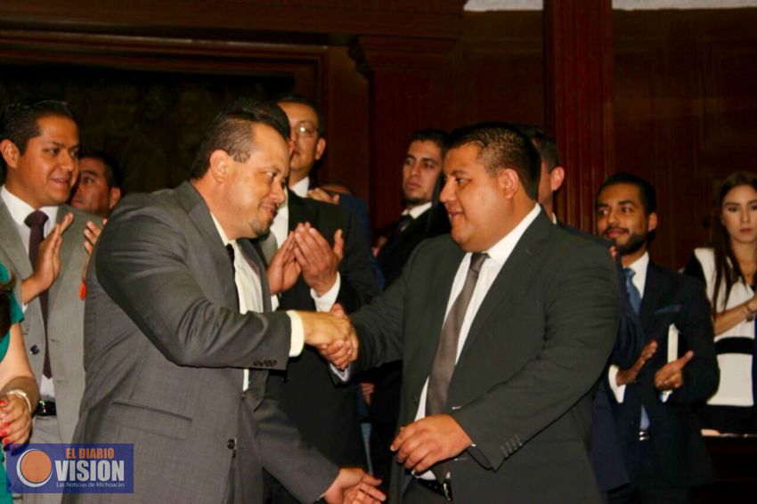 Bienvenido Juan Figueroa a Grupo Parlamentario del PRD: Juan Pablo