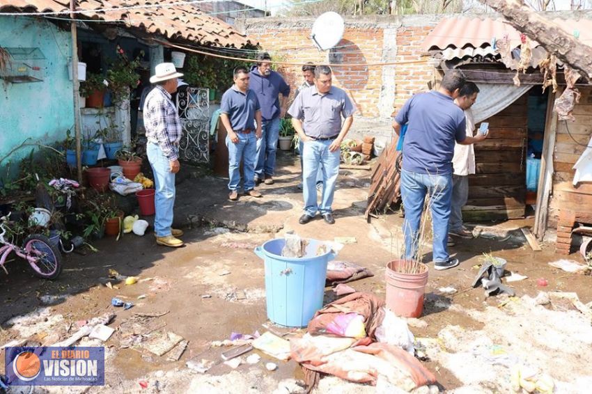 Edil de Coeneo atiende contingencia climatológica en la comunidad de Cortijo Nuevo 