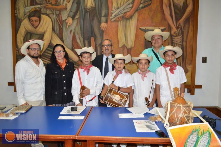 Alistan homenaje al huetameño Everardo Galarza en el 90 aniversario de su natalicio