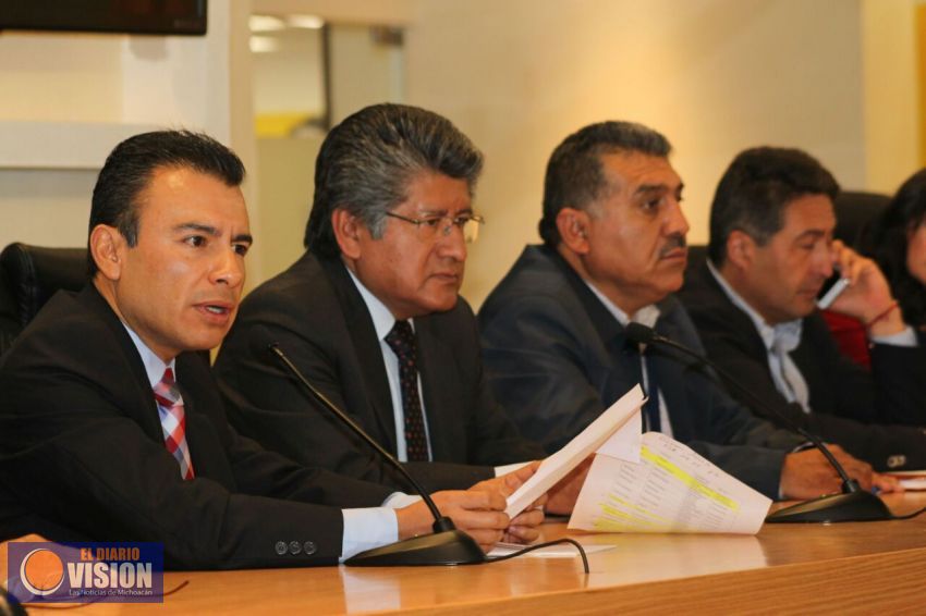 Reciben a presidentes municipales en San Lázaro: Fidel Calderón