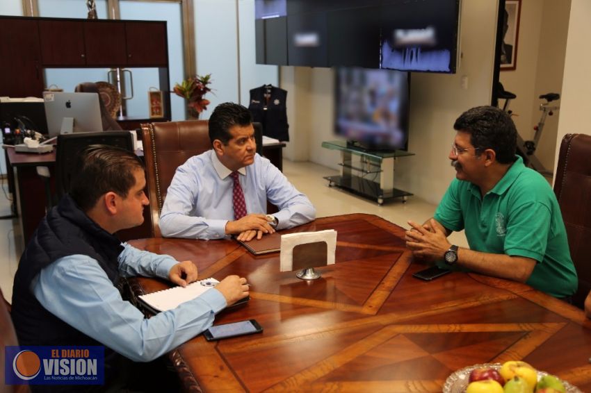 Se reúne el titular de la SSP con personal de C4