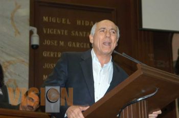 Con Vacios, Reforma política: Manuel Antúnez Oviedo