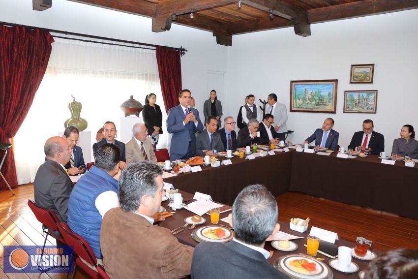 Colocar juntos a Michoacán en otro escenario, coinciden Gobernador e IP