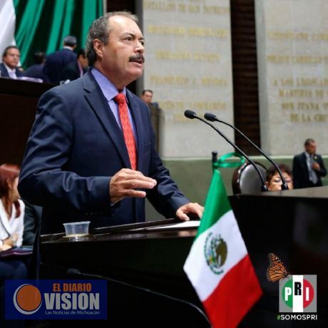 El PRI estará atento a que se respeten derechos y libertades de millones de mexicanos migrantes