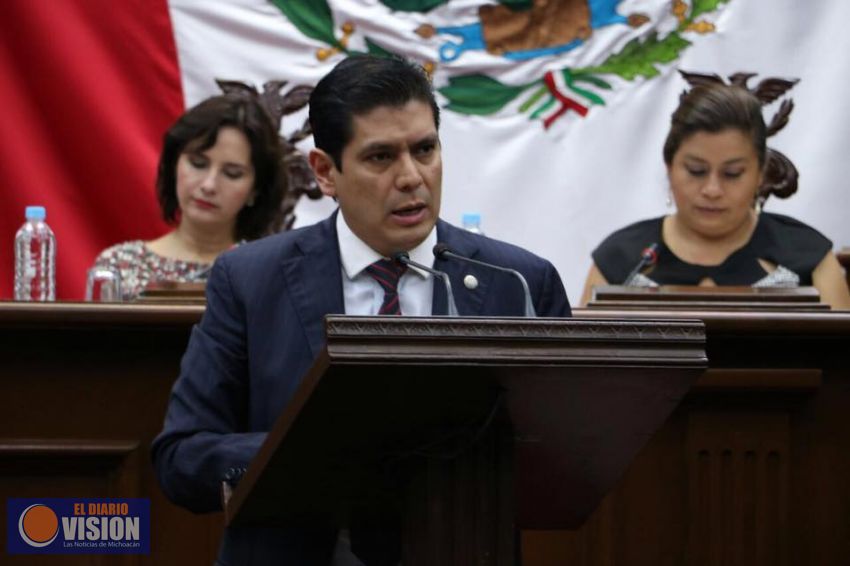 Ernesto Núñez propone crear juicios en línea