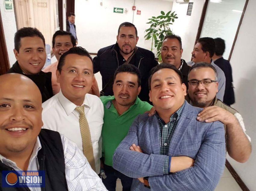 Presidentes municipales de Michoacán gestionan recursos en Gobierno Federal