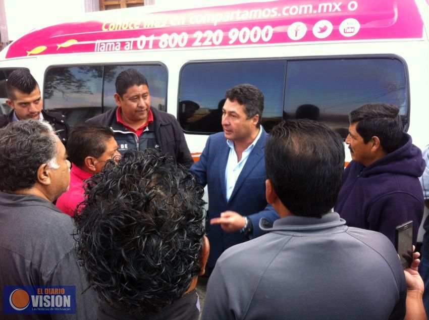 Atiende Alcalde de Pátzcuaro a transportistas 
